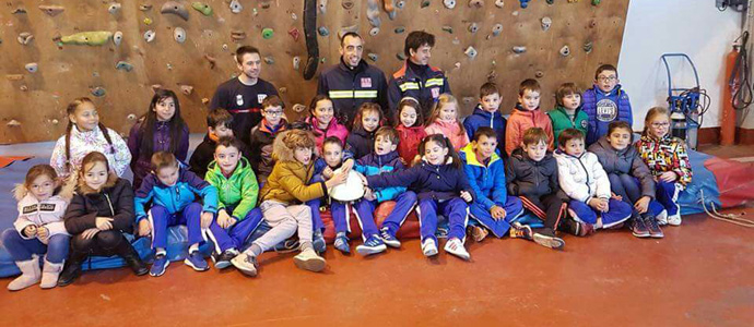 Alumnos del Colegio San Jos visitaron el parque de bomberos