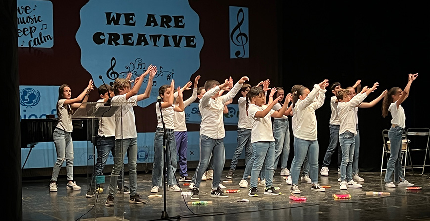 Los alumnos del San Jos despiden el curso con 'El coro de las emociones'