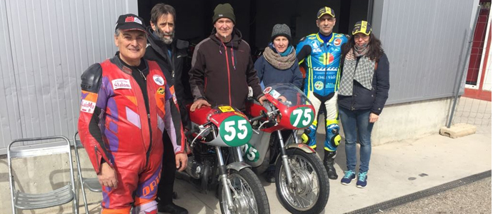 lvaro Muoz y Luis Manuel Gil disputan el Campeonato de Cantabria de Motos Clsicas
