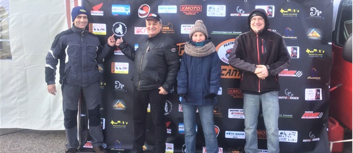 lvaro Muoz y Luis Manuel Gil disputan el Campeonato de Cantabria de Motos Clsicas
