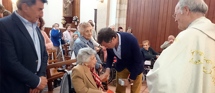  Amparo celebra un siglo de vida