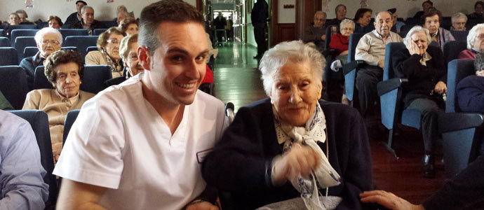 Amparo Saiz celebra un siglo de vida