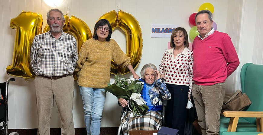 ngela y Milagros, 200 aos de vida!