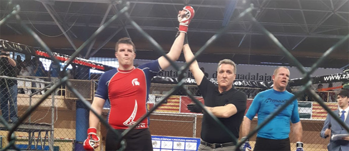 Antonio Fuarros, campen de Espaa de Artes Marciales Mixtas por tercer ao consecutivo
