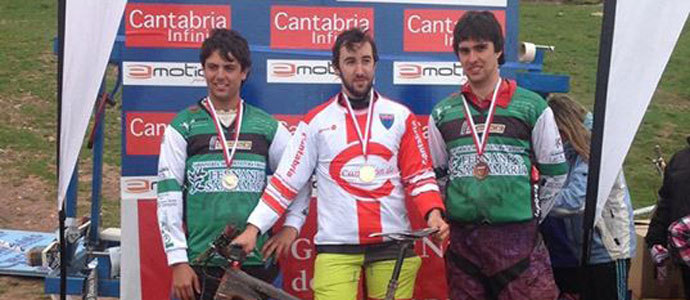 Arriola, Fierro y Seco, campeones regionales del Descenso BTT de Alto Campoo