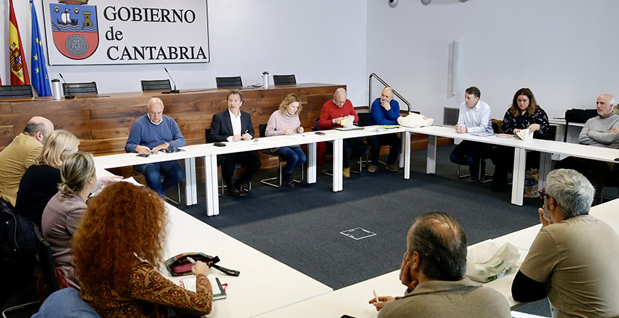 La asociacin de agencias de viajes receptivas de Cantabria y los Grupos de Accin Local celebran su primera reunin de trabajo