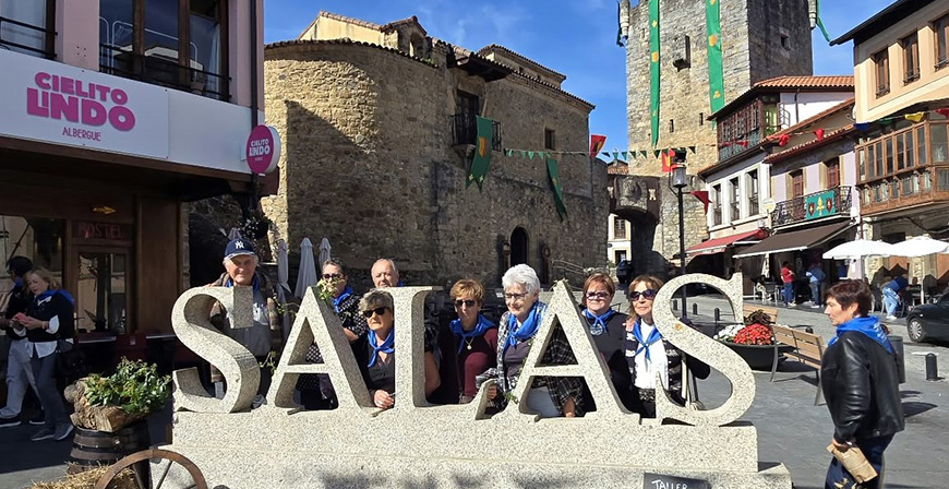 La Asociaci�n Cultural Santa �gueda de Campoo de Yuso conoce el encanto medieval de Salas