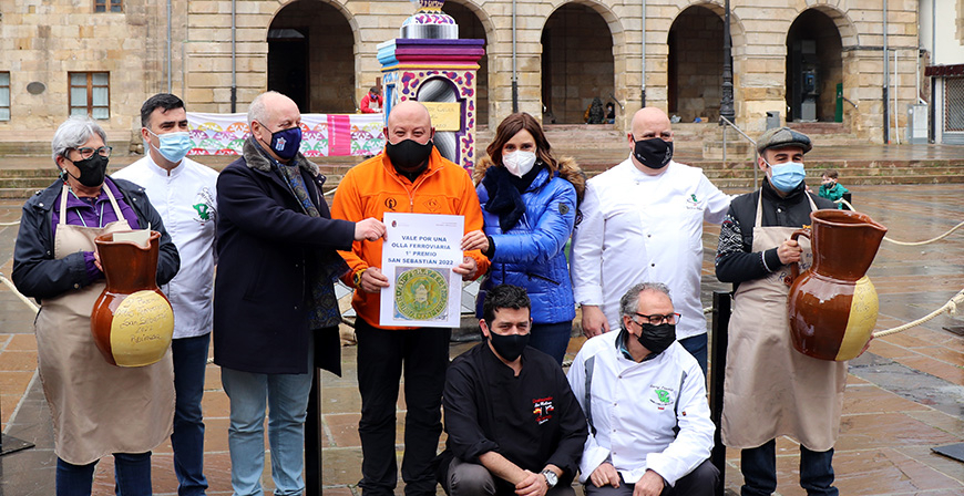 La Asociacin Gastronmica Las Cachavas gana el Concurso de Ollas Ferroviarias de San Sebastin 2022
