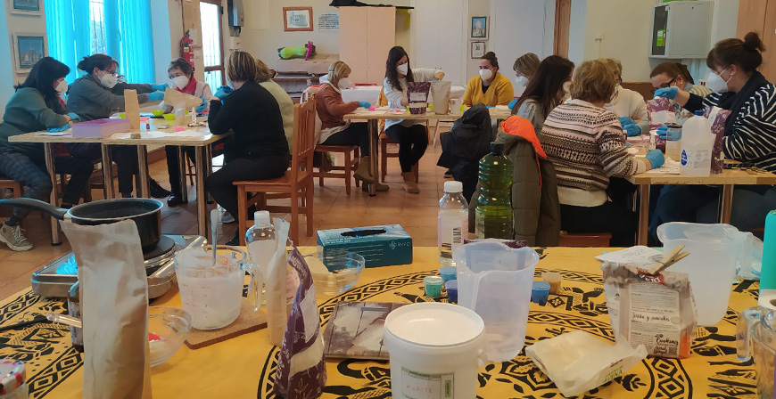 La Asociacin de Mujeres Fuentes del Besaya de Fresno del Ro organiz un curso sobre belleza natural y sostenible