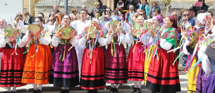 Asturias y Cantabria se unen en Polientes