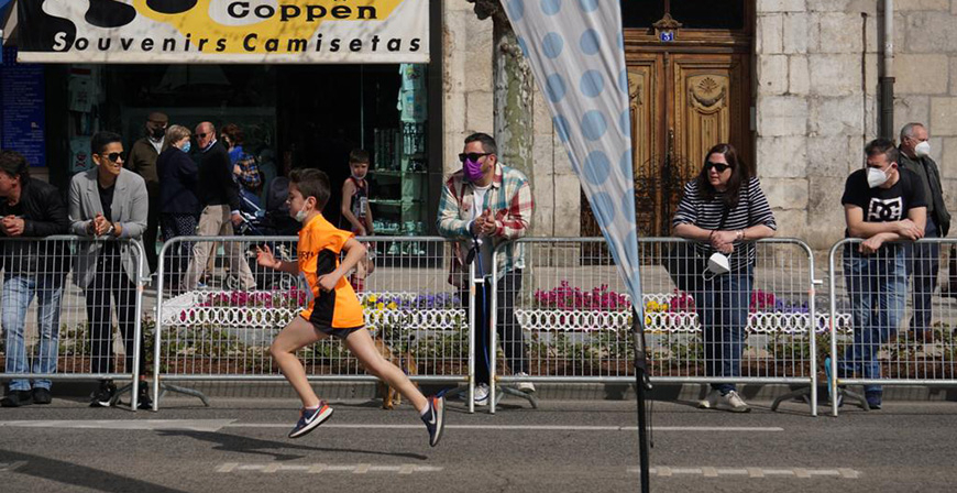 Los atletas del Reinosa Running participaron en la Milla de Santander