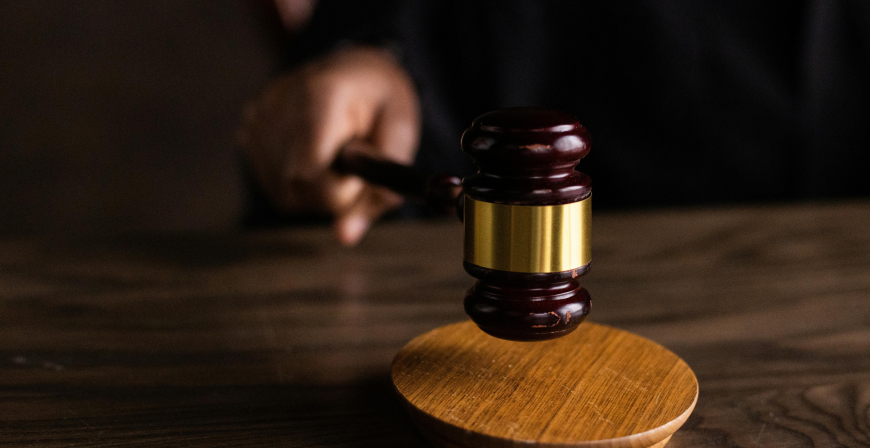 La Audiencia de Cantabria condena a un integrante de 'Los Pumas' por agredir a un hombre con una silla metlica en Reinosa