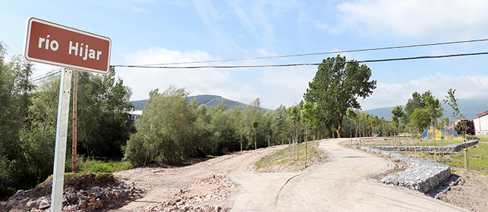 La Avenida Naval vuelve a tener pista