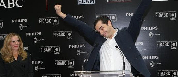 Asier Etxeanda, premio FIBABC al mejor actor por su papel en 'Porsiemprejamn'