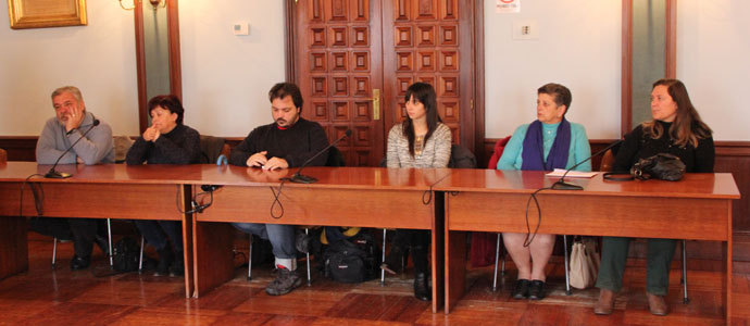 Reinosa entrega las ayudas a la cooperacin con pases en vas de desarrollo