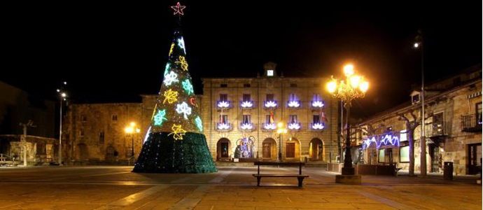 El Ayuntamiento de Reinosa y el comercio local inician la campaa de Navidad