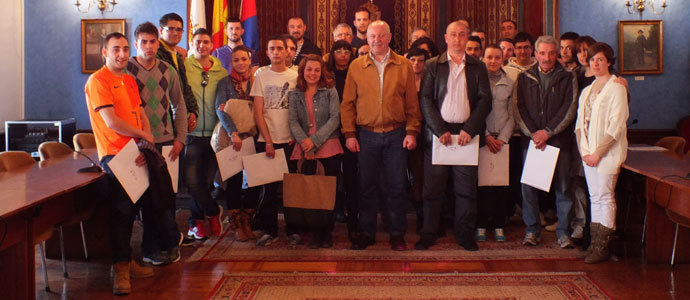 El Ayuntamiento de Reinosa entrega los diplomas del Proyecto Integrado de Empleo 