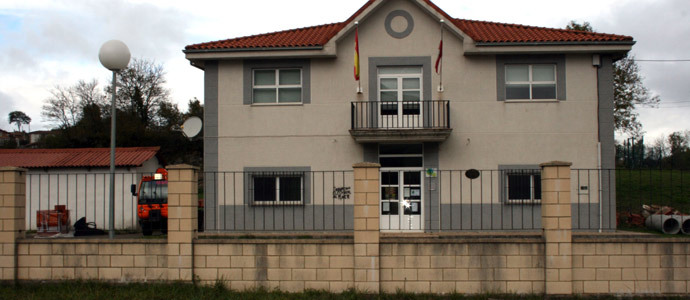 El Ayuntamiento de Santiurde saca a subasta dos vehculos municipales