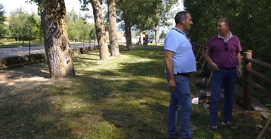 El Ayuntamiento de Valdeolea ultima la construcci�n de la nueva zona de ocio y aventura de Mataporquera