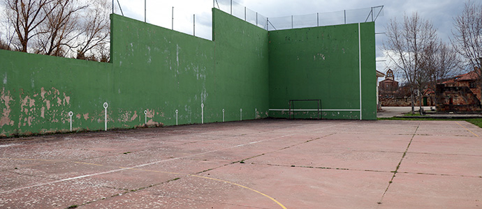 El Ayuntamiento de Valderredible rehabilitar el frontn de Villanueva de la Na