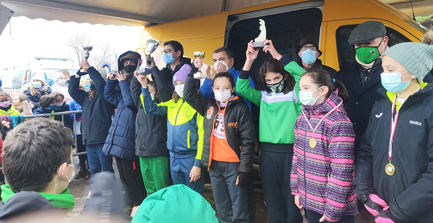 Azahara Vallejo Robles logra el quinto puesto en el XCI Cross de Mataleas