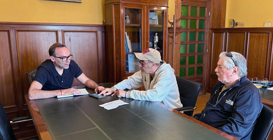 Balbont�n se re�ne con la Plataforma de Afectados por las Inundaciones de Reinosa y Comarca para conocer el estado del proyecto para su prevenci�n