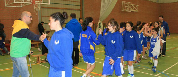 El baloncesto de Campoo de Enmedio despide el ao con dos victorias
