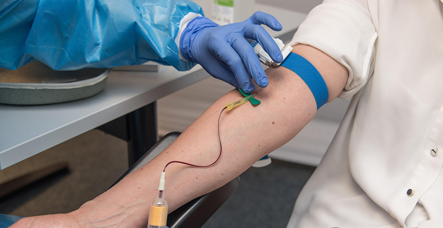 El Banco de Sangre de Cantabria necesita con urgencia donaciones de sangre del grupo 0-