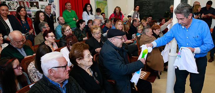 Brcena de Pie de Concha homenajea a sus mayores