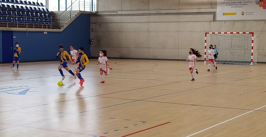 Los benjamines de Enmedio golean a domicilio