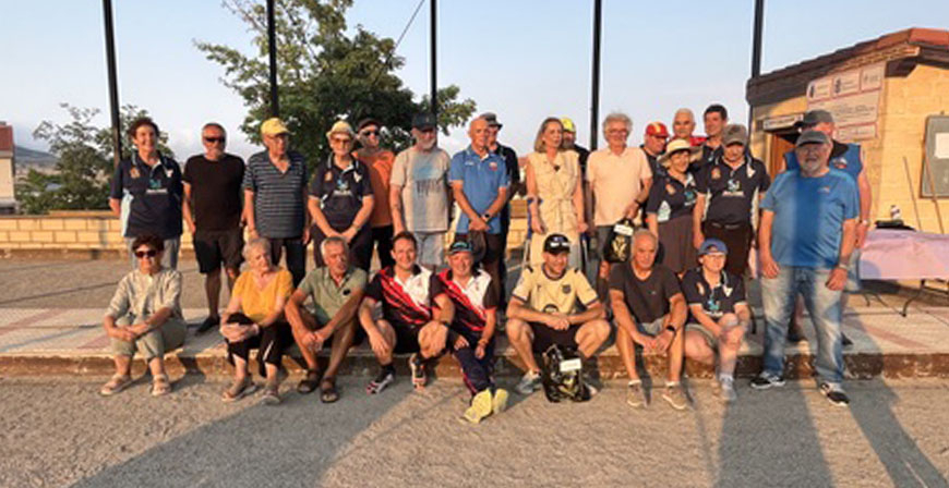 Berto y Benito conquistan el torneo de petanca de Nestares