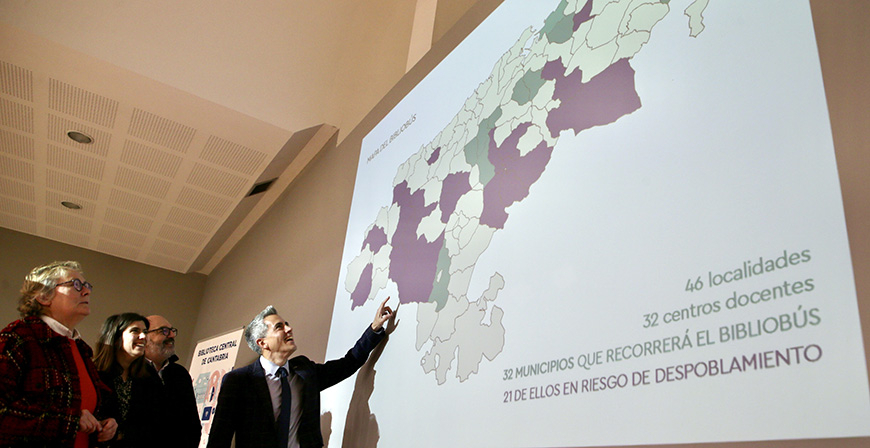 El Bibliobs recorrer a partir de verano 32 municipios cntabros, 21 en riesgo de despoblamiento