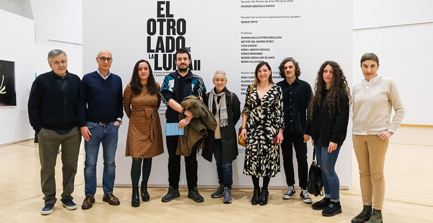 La Biblioteca Central de Cantabria acoge la exposicin 'El otro lado de la luna II'