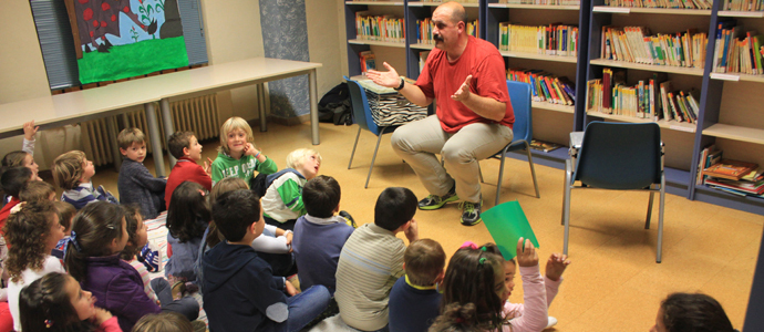 La Biblioteca Infantil de Reinosa celebr una sesin de cuentacuentos
