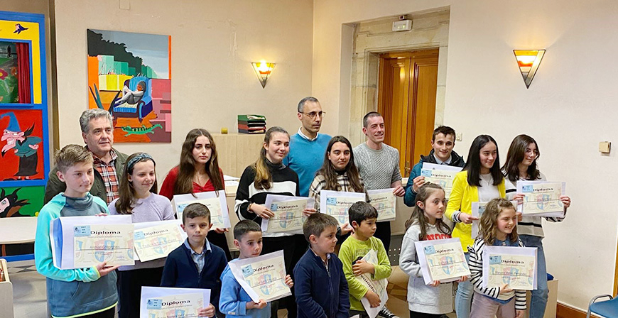 La Biblioteca Snchez Daz entrega los premios de los concursos Literatura en Tres Lneas y Marcapginas