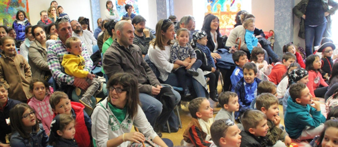 La Biblioteca Snchez Daz programa talleres estivales para los ms jvenes