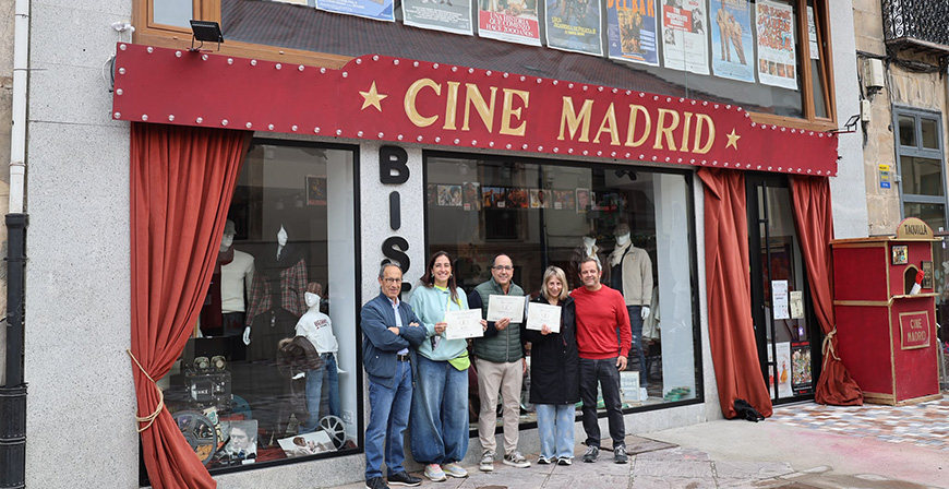 BISTT gana el concurso de escaparates 'Reinosa a trav�s del tiempo'