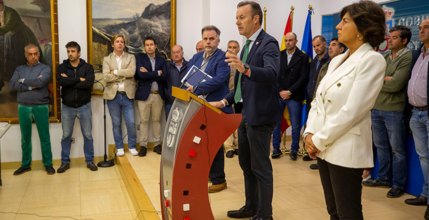 Blanco asegura que el Gobierno de Cantabria volver a 