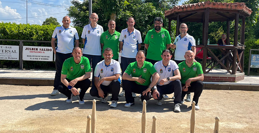 Los bolos se dan la mano en Requejo 