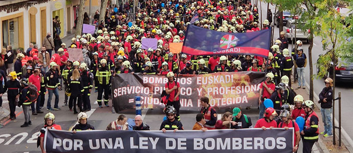 Los bomberos de Cantabria se sumaron a la manifestacin de Madrid