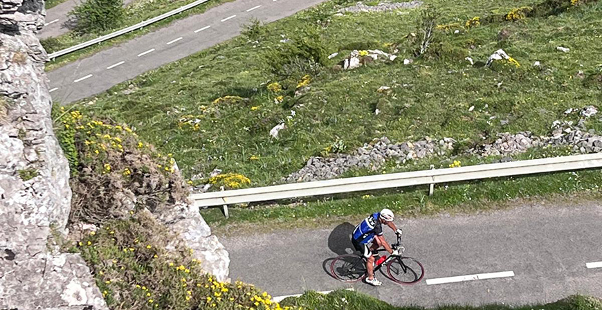 Borja Ortiz conquista el Doble Everesting del Angliru tras casi 48 horas de esfuerzo extremo