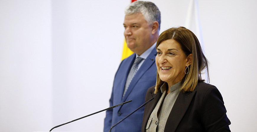 Buruaga presenta una rebaja del 5% en el tramo auton�mico del IRPF