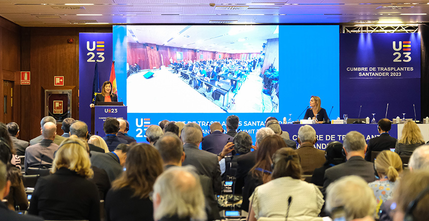 Buruaga reivindica la posicin de Cantabria como 