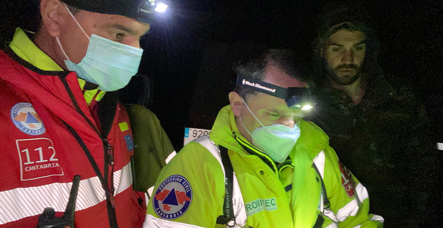 Buscan a un vecino de Campoo de Suso desaparecido en el entorno de la Cruz de Fuentes