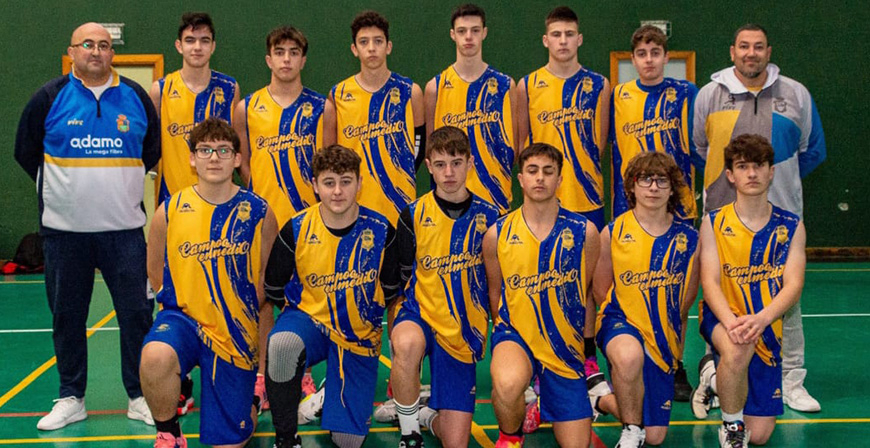 Los cadetes de Enmedio lideran en solitario su categora