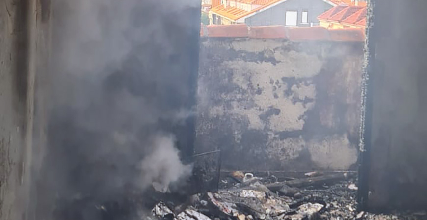 Calcinada una vivienda en Noja sin causar heridos