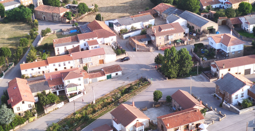 Camiones cisterna abastecen de agua este verano a localidades de Campoo de Suso y Las Rozas
