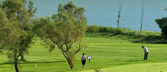 El campo de golf Abra de Pas llevar el nombre de Celia Barqun Arozamena