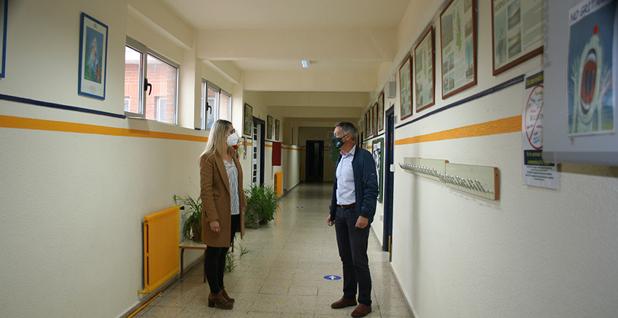 Campoo de Enmedio concluye la renovacin integral del alumbrado de los edificios municipales