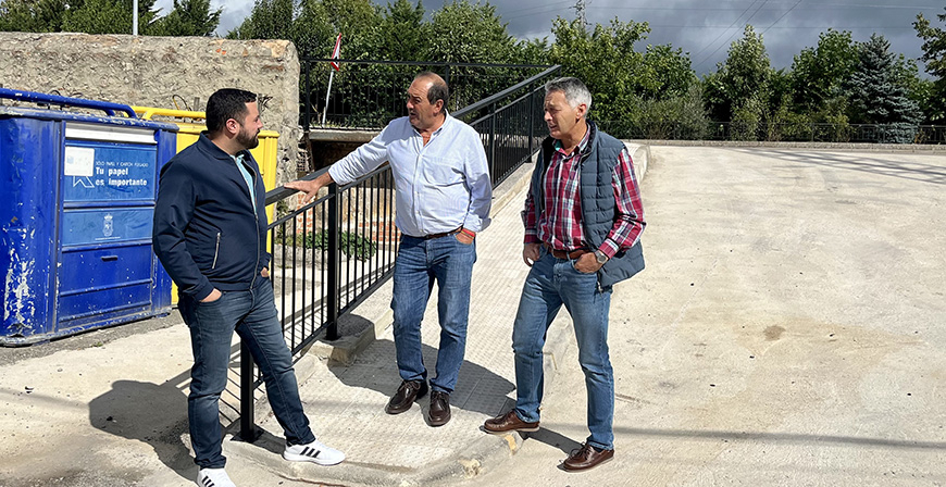 Campoo de Enmedio mejora el acceso al barrio del Arquillo de Matamorosa